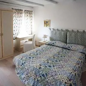 La Finestra Su Roma Apartment